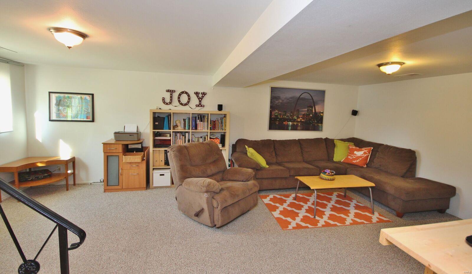 8930 Pardee Road St. Louis, MO 63123 - Photo 21 of 27 Gallery Image 21