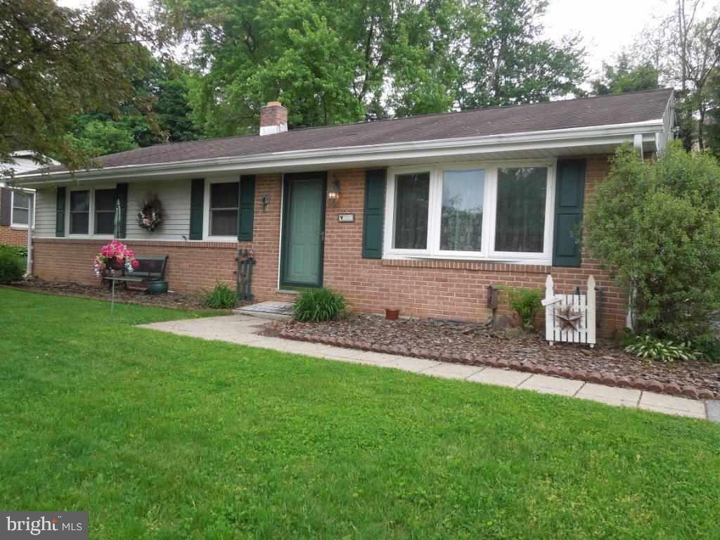 660 Hammond Road York, PA 17406 - Photo 1 of 36 Gallery Image 1