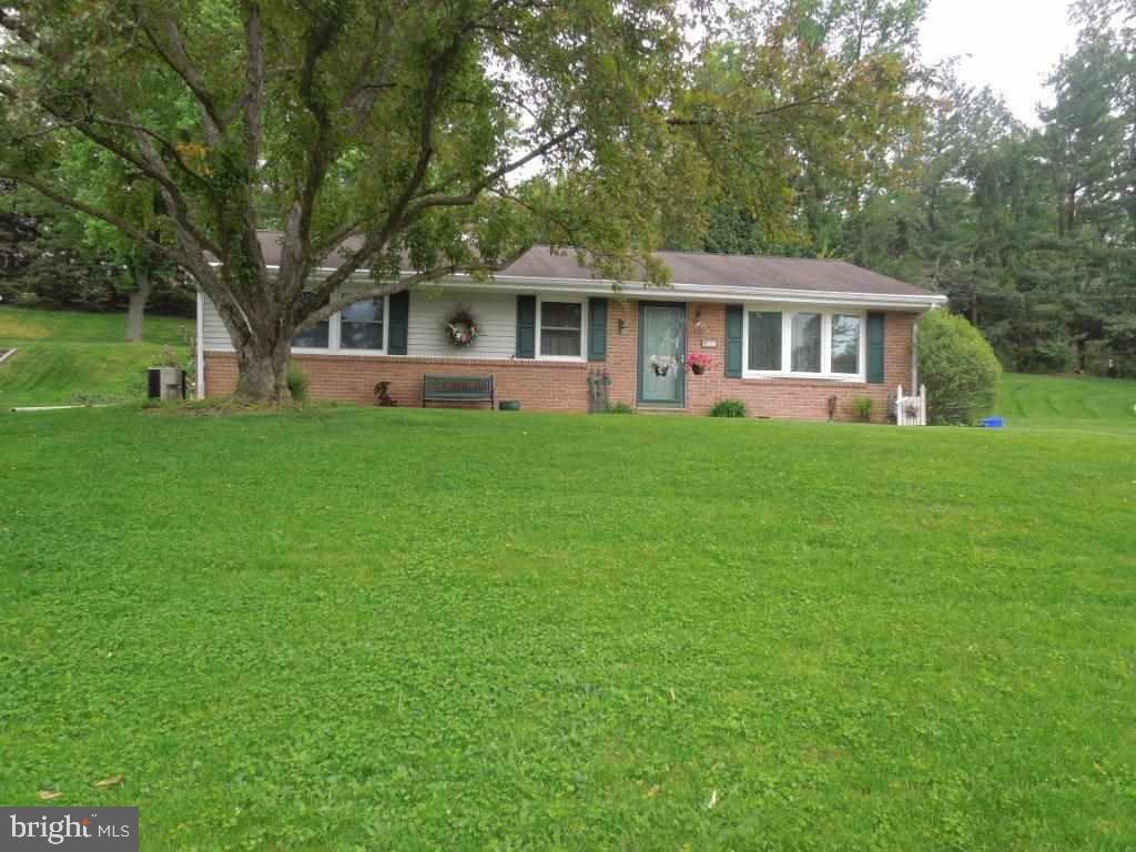 660 Hammond Road York, PA 17406 - Photo 2 of 36 Gallery Image 2