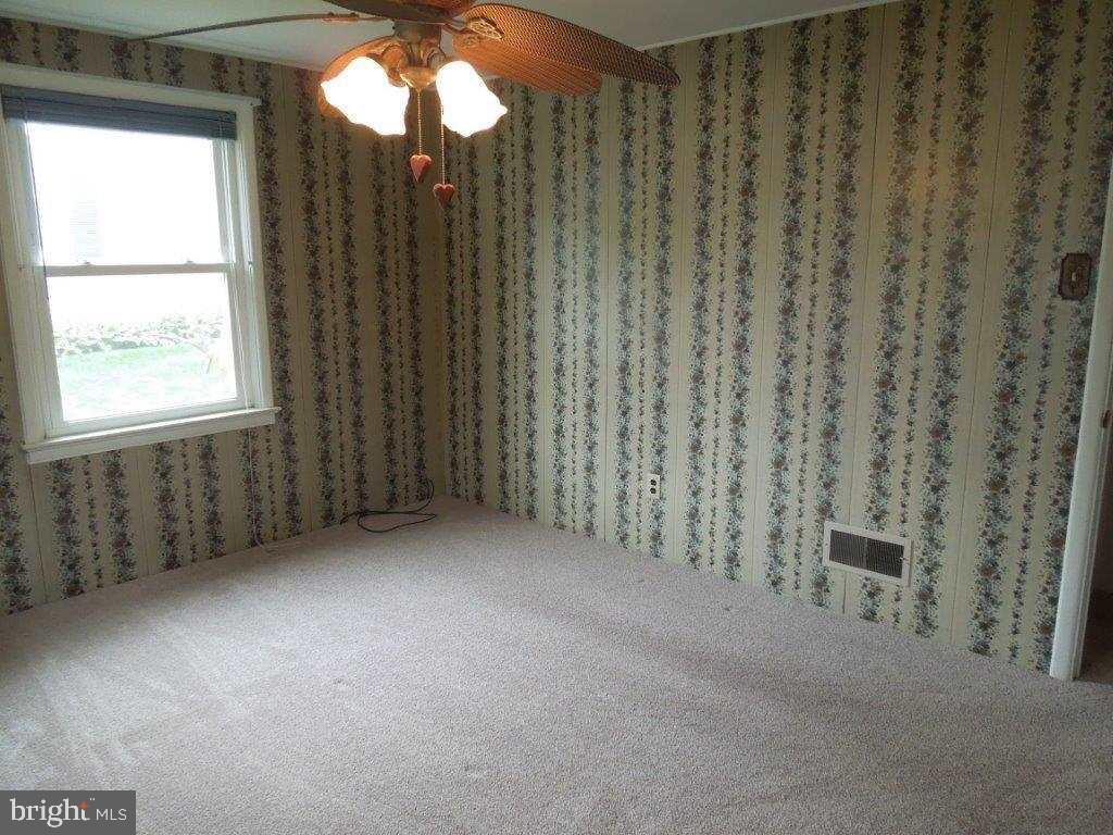 660 Hammond Road York, PA 17406 - Photo 22 of 36 Gallery Image 22