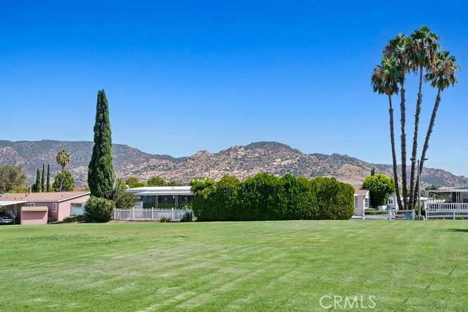1550 Rory Simi Valley, Unit 216 Simi Valley, CA 93063 - Photo 39 of 46 Lots of Green Belt Areas