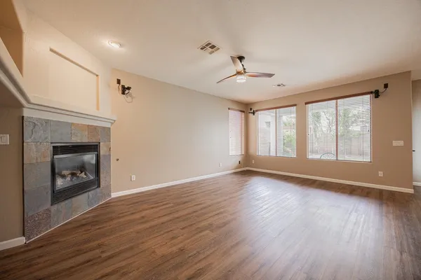 $2,795 | 6539 West Jomax Road, Phoenix, AZ 85083