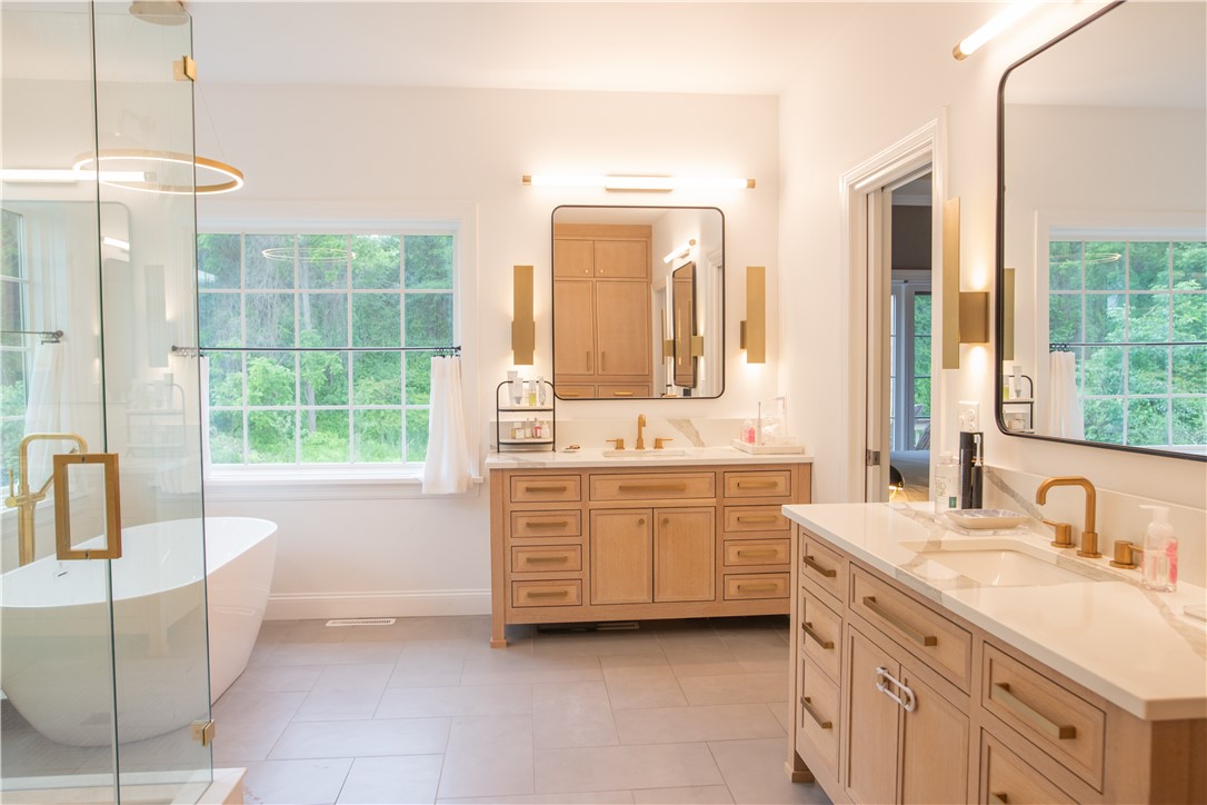 52 Meadow Cove Road Pittsford, NY 14534 - Photo 26 of 49