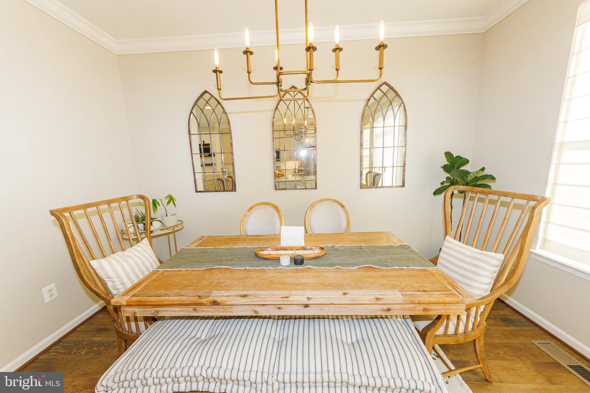 16201 Coolidge Avenue Silver Spring, MD 20906 - Photo 12 of 40 Spacious dining area in kitchen