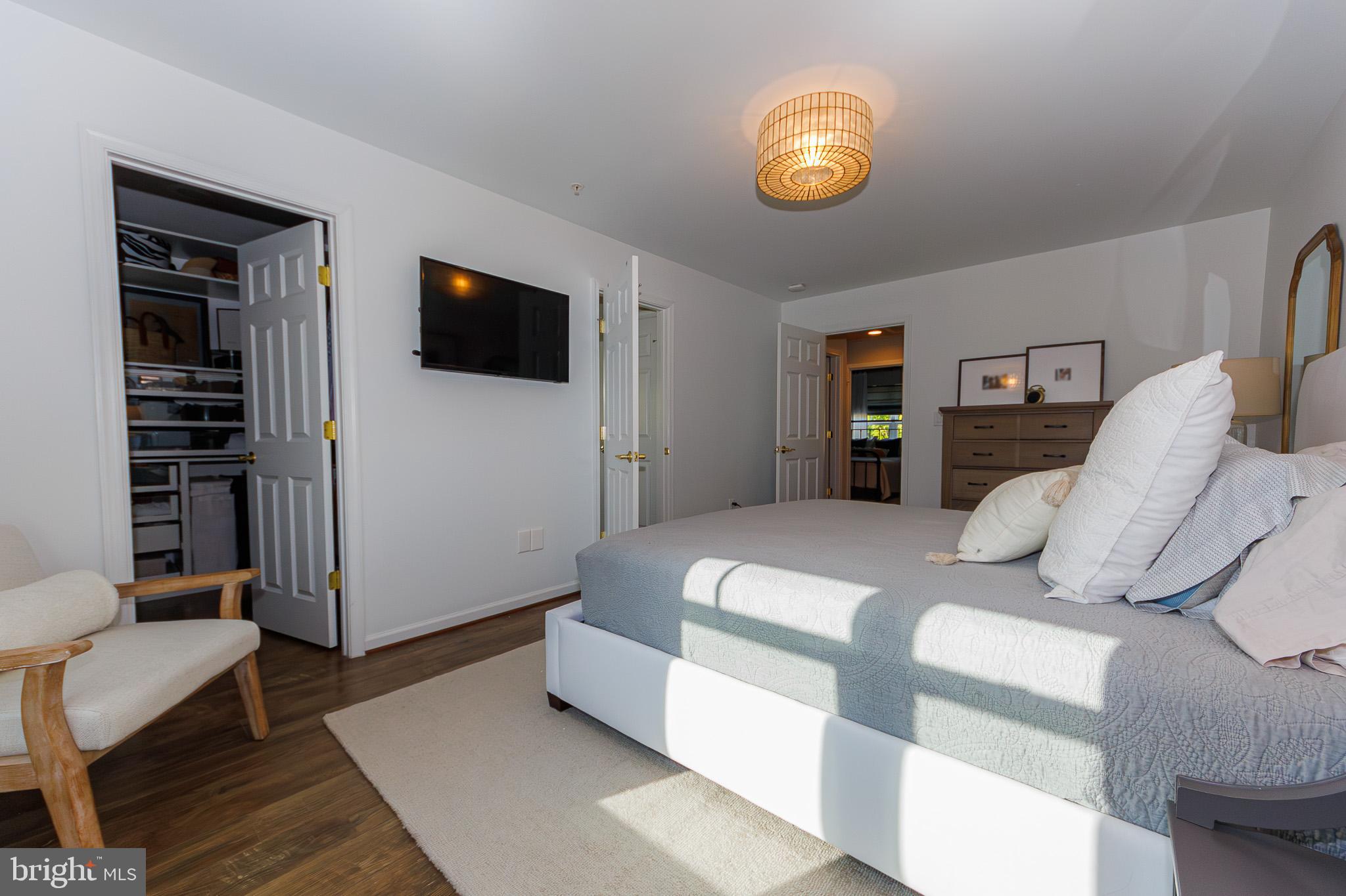 16201 Coolidge Avenue Silver Spring, MD 20906 - Photo 19 of 40 Primary Bedroom with en suite bath