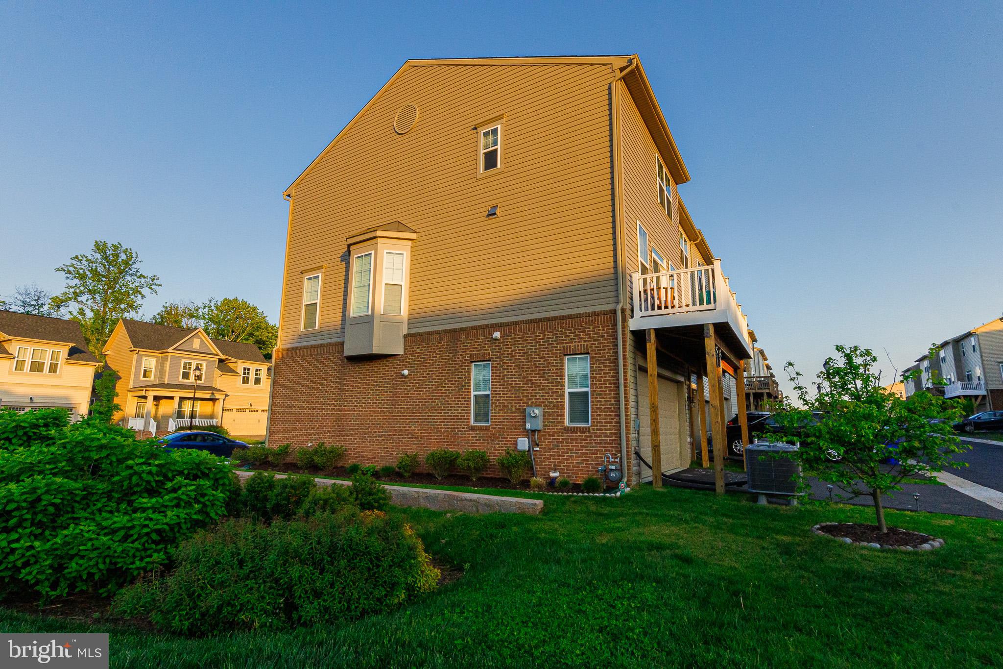 16201 Coolidge Avenue Silver Spring, MD 20906 - Photo 3 of 40