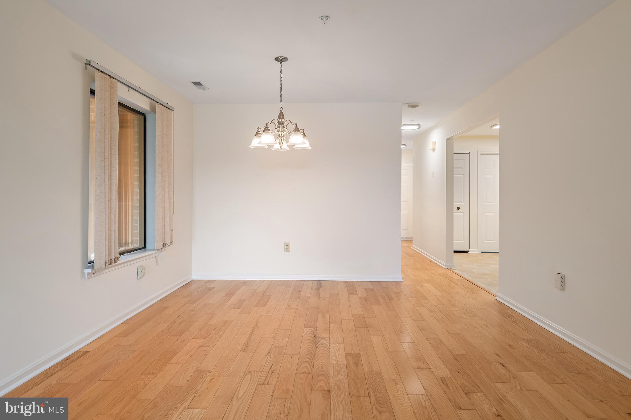 2900 Shipmaster Way, Unit 120 Annapolis, MD 21401 - Photo 12 of 45 Living/Dining