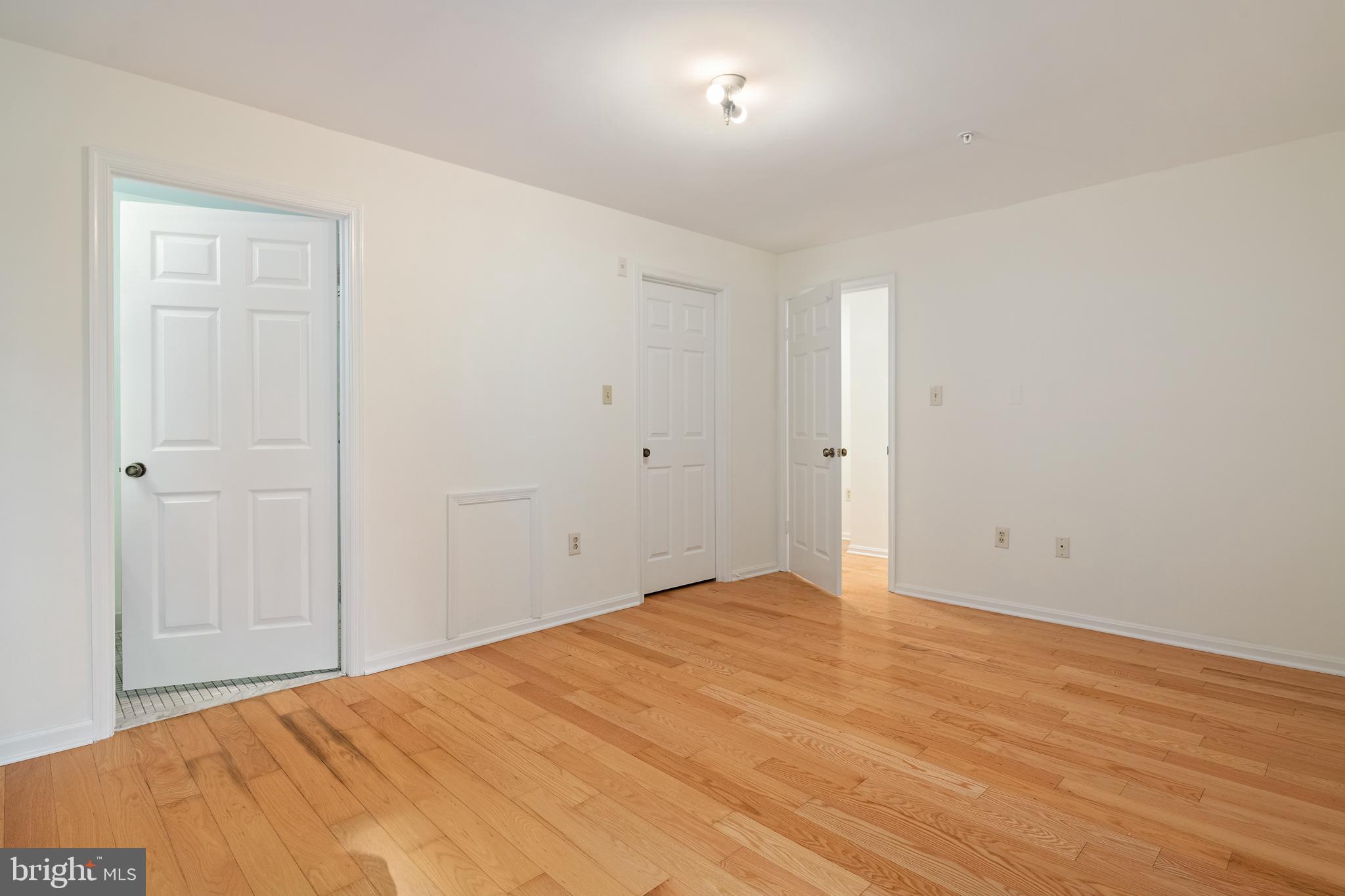 2900 Shipmaster Way, Unit 120 Annapolis, MD 21401 - Photo 28 of 45 primary bedroom