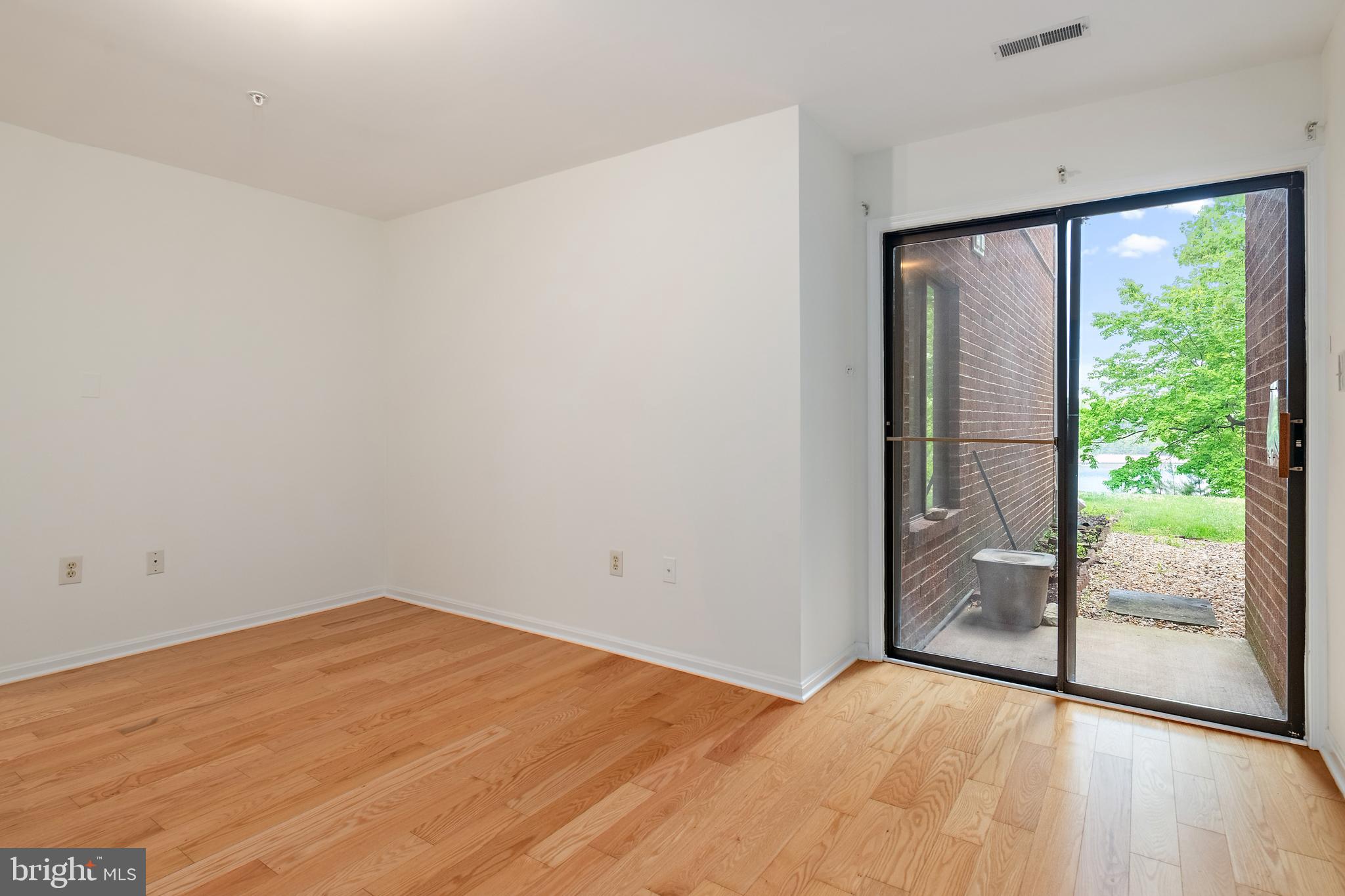 2900 Shipmaster Way, Unit 120 Annapolis, MD 21401 - Photo 5 of 45 wood floors