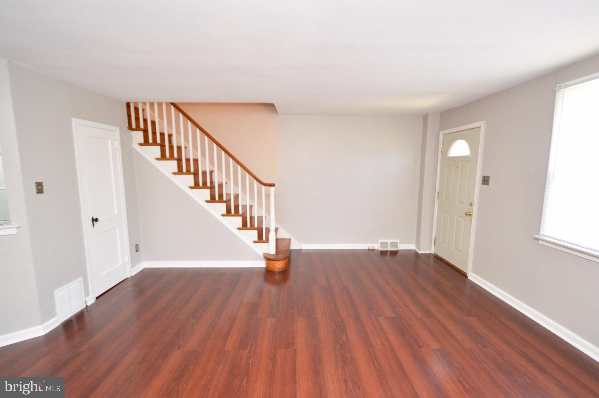 7968 Rugby Street Philadelphia, PA 19150 - Photo 11 of 19 Living Room