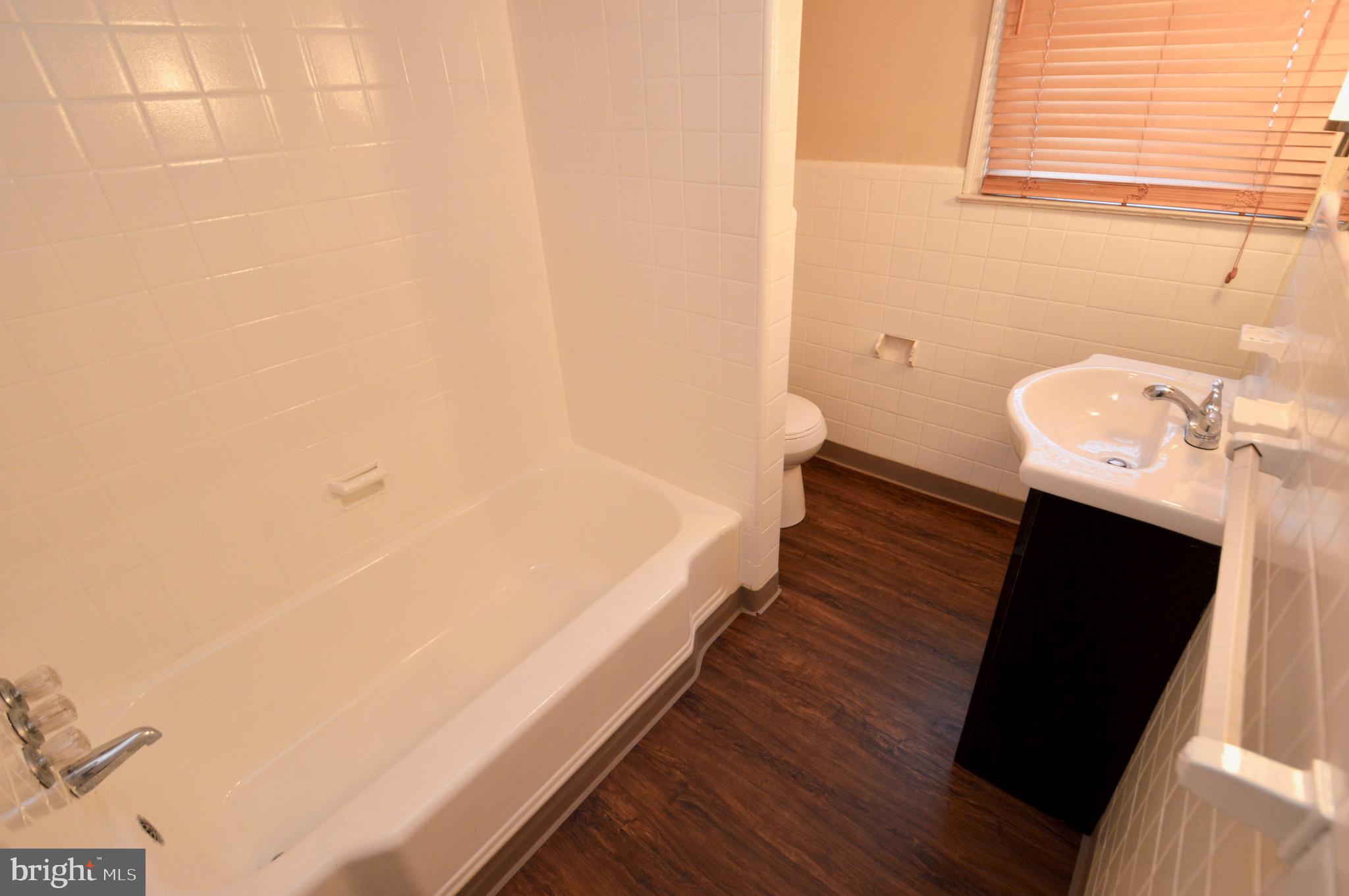 7968 Rugby Street Philadelphia, PA 19150 - Photo 14 of 19 Full Bath