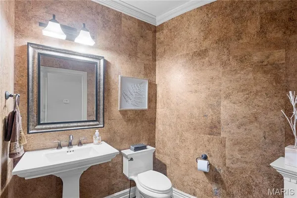 $775,000 | 1100 Old Hawthorne Drive East, Columbia, MO 65201