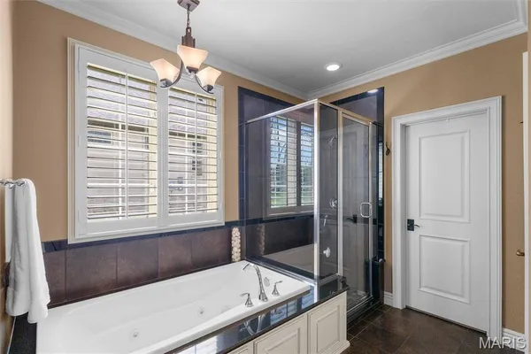 $775,000 | 1100 Old Hawthorne Drive East, Columbia, MO 65201