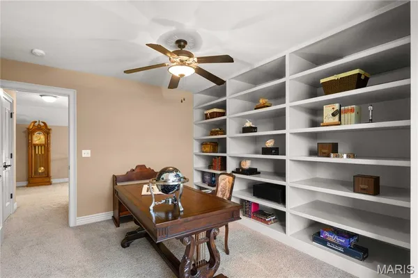 $775,000 | 1100 Old Hawthorne Drive East, Columbia, MO 65201