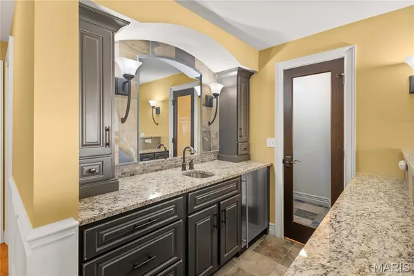 $775,000 | 1100 Old Hawthorne Drive East, Columbia, MO 65201