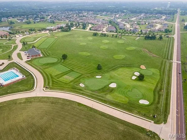 $775,000 | 1100 Old Hawthorne Drive East, Columbia, MO 65201