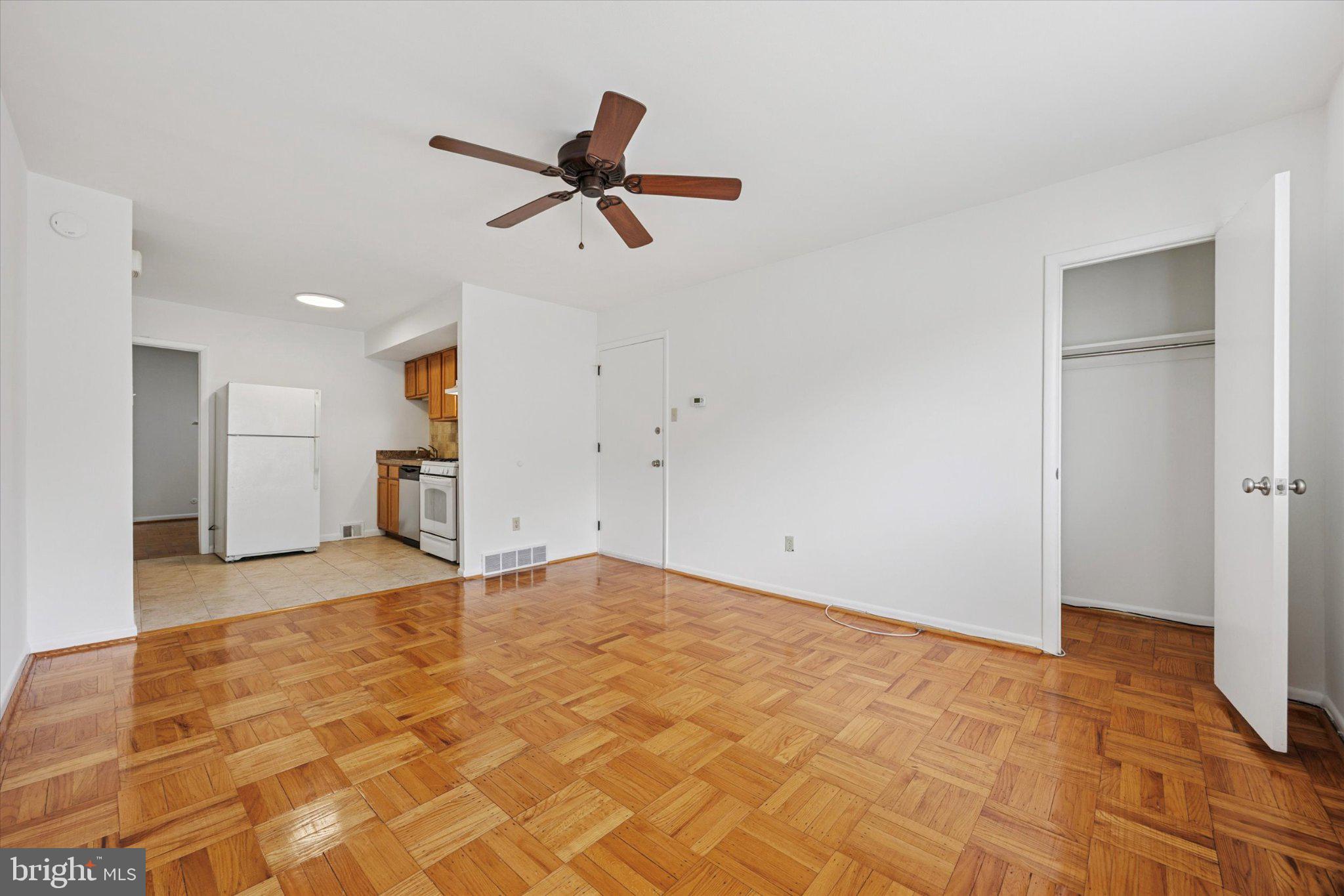 348 Ripka Street, Unit 2 Philadelphia, PA 19128 - Photo 11 of 13