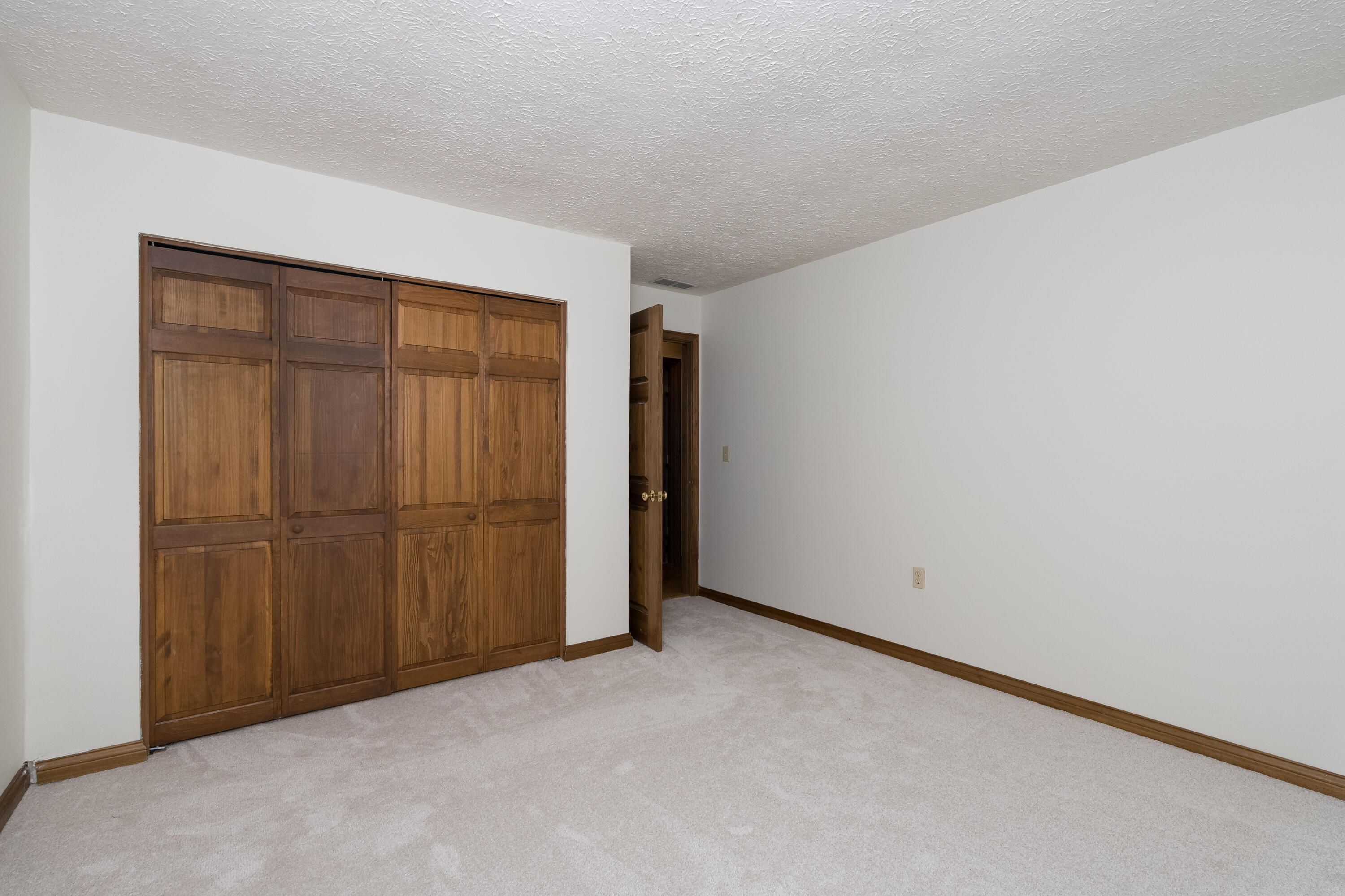 1079 Cayton Road Florence, KY 41042 - Photo 34 of 48 Gallery Image 34