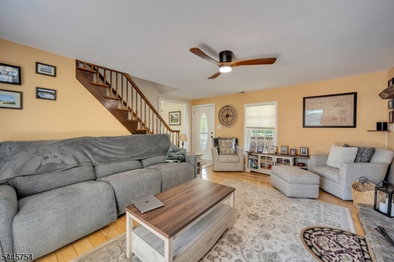 26 MacKenzie Road Hampton, NJ 08827 - Photo 7 of 38