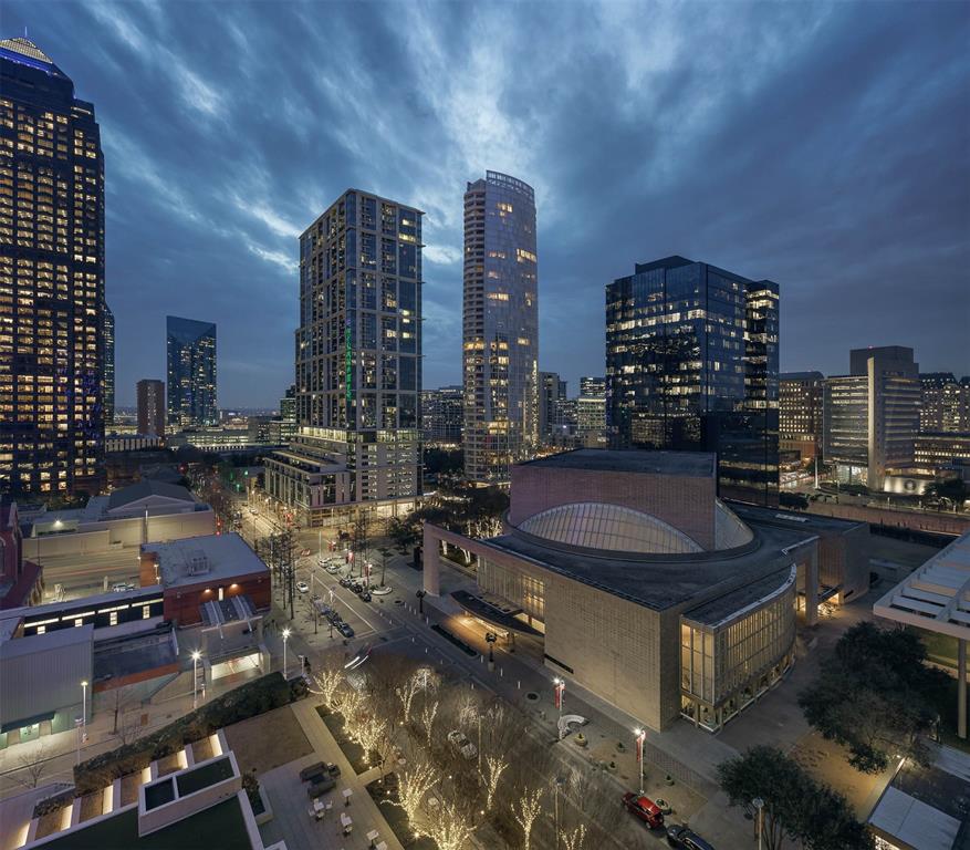 1747 Leonard Street, Unit 903 Dallas, TX 75201 - Photo 2 of 27 Views of Dallas