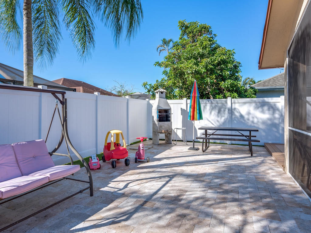 18159 181st Circle South Boca Raton, FL 33498 - Photo 20 of 25 18159 181st Cir S Boca Raton-MLS_Size-02