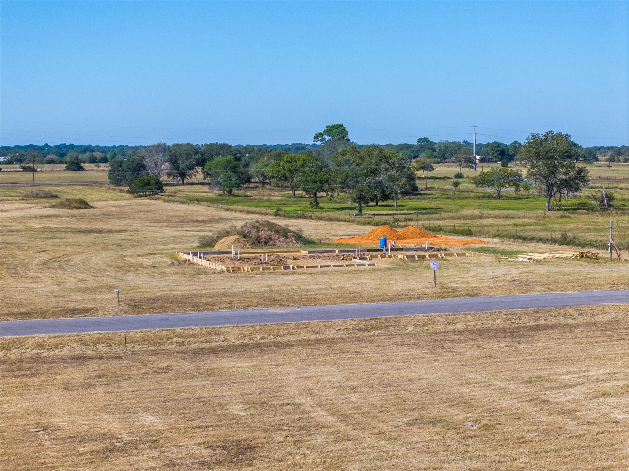 256 Cove Bend Drive Cat Spring, TX 78933 - Photo 23 of 29 a view of an ocean and beach