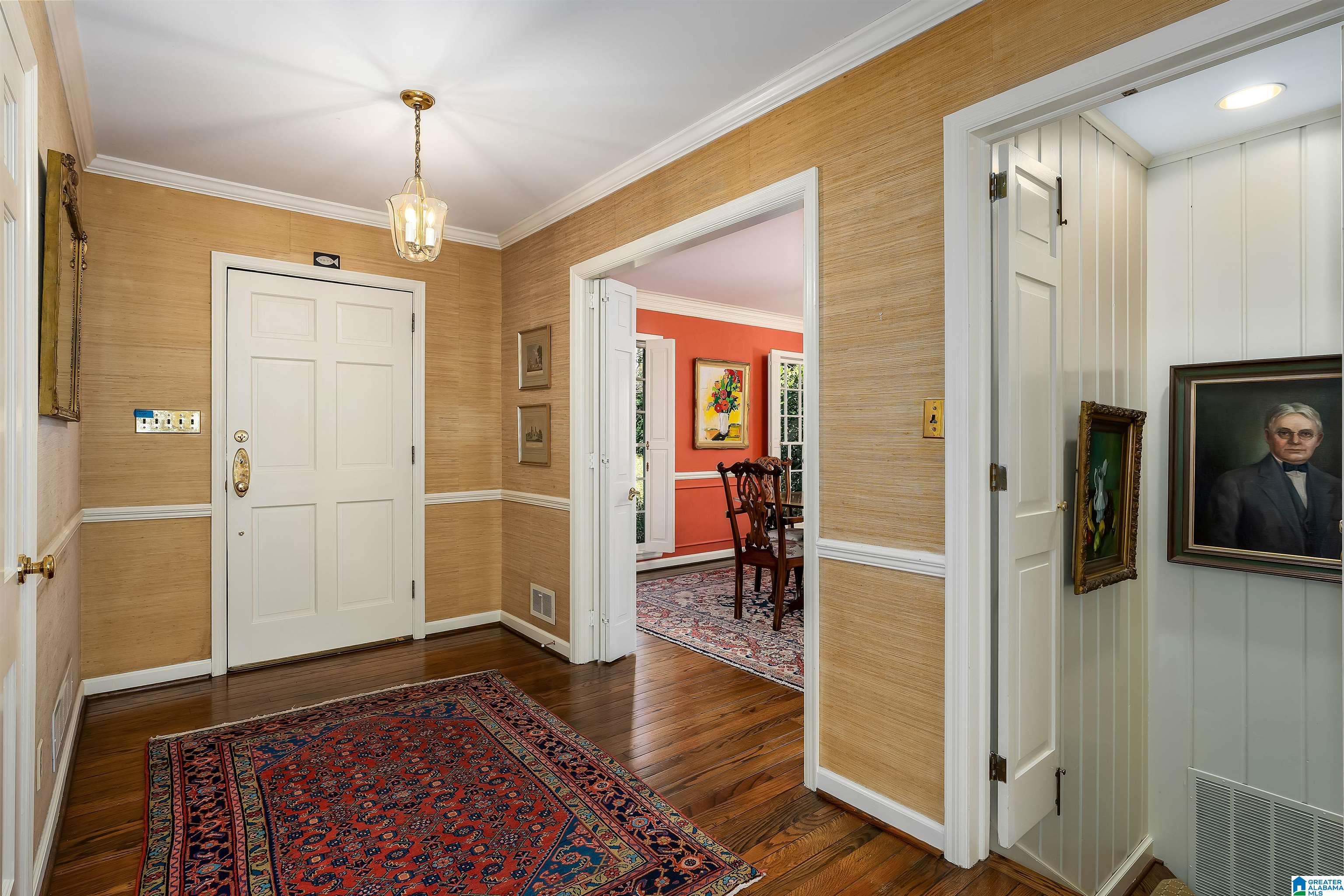 2867 Balmoral Road Birmingham, AL 35223 - Photo 5 of 86
