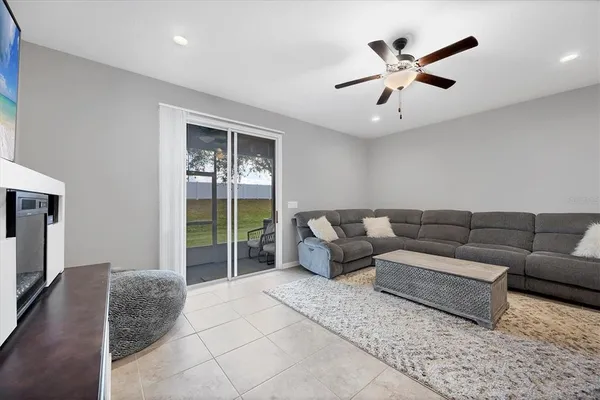 $2,250 | 1314 Grantham Drive, Sarasota, FL 34234