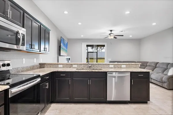 $2,250 | 1314 Grantham Drive, Sarasota, FL 34234