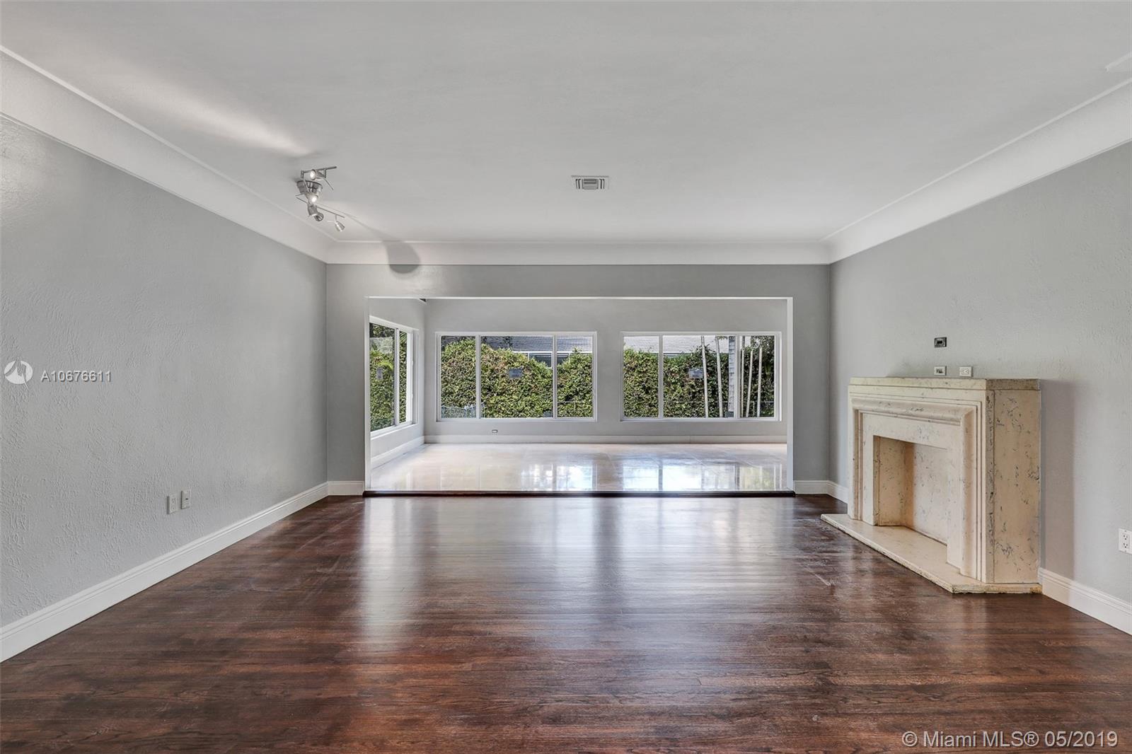 4210 Anderson Road Coral Gables, FL 33146 - Photo 6 of 29 Gallery Image 6