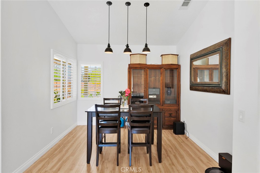 12784 Skyline Ranch Drive Apple Valley, CA 92308 - Photo 12 of 66