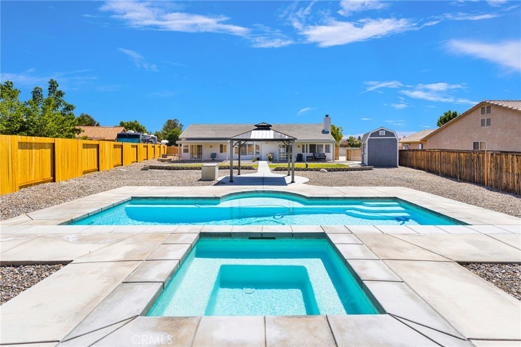 12784 Skyline Ranch Drive Apple Valley, CA 92308 - Photo 2 of 66