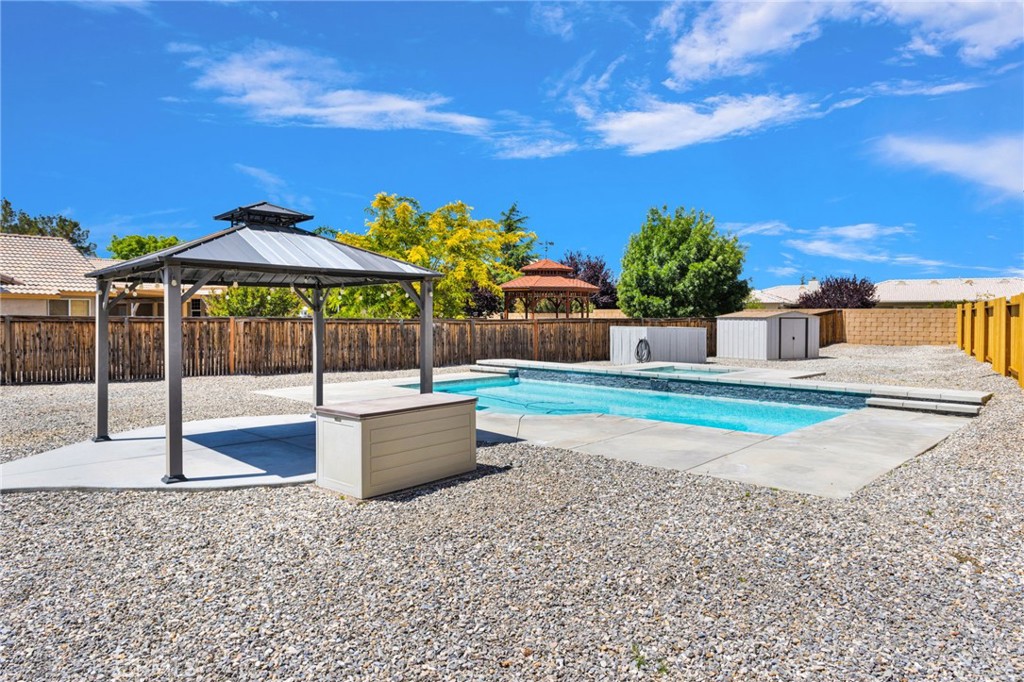 12784 Skyline Ranch Drive Apple Valley, CA 92308 - Photo 48 of 66