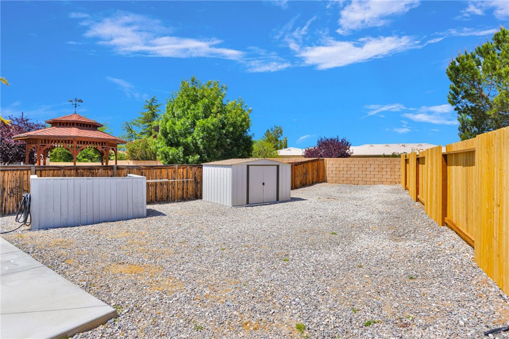 12784 Skyline Ranch Drive Apple Valley, CA 92308 - Photo 53 of 66