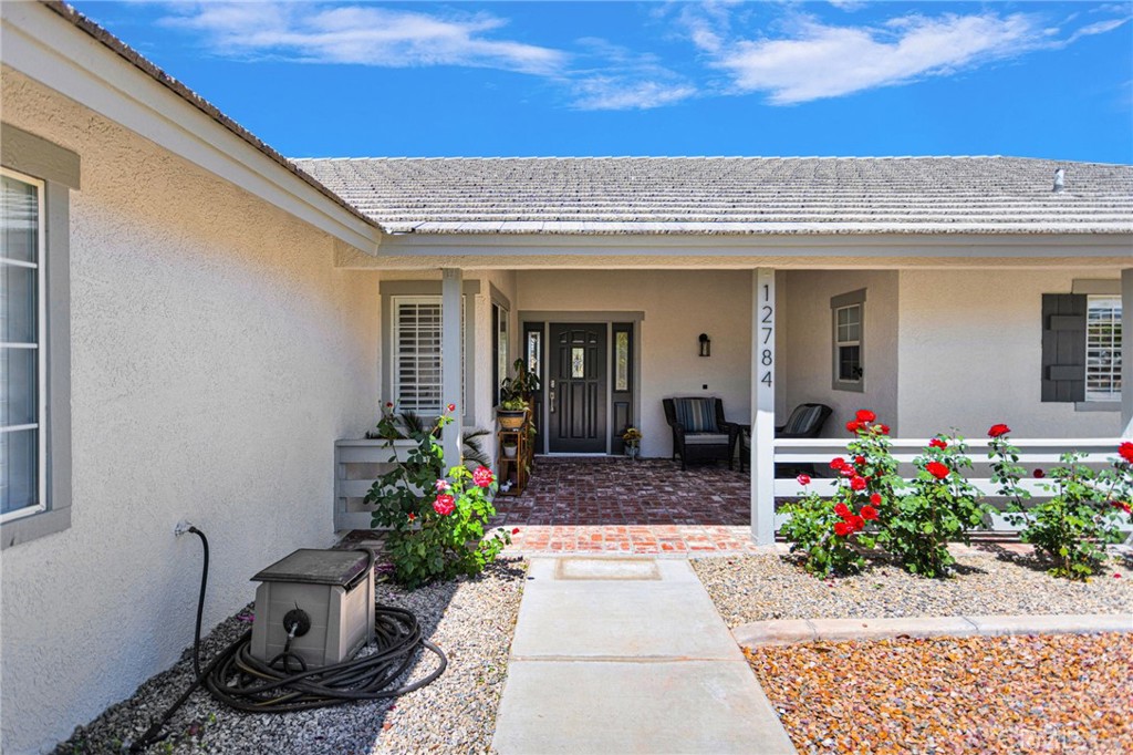 12784 Skyline Ranch Drive Apple Valley, CA 92308 - Photo 7 of 66