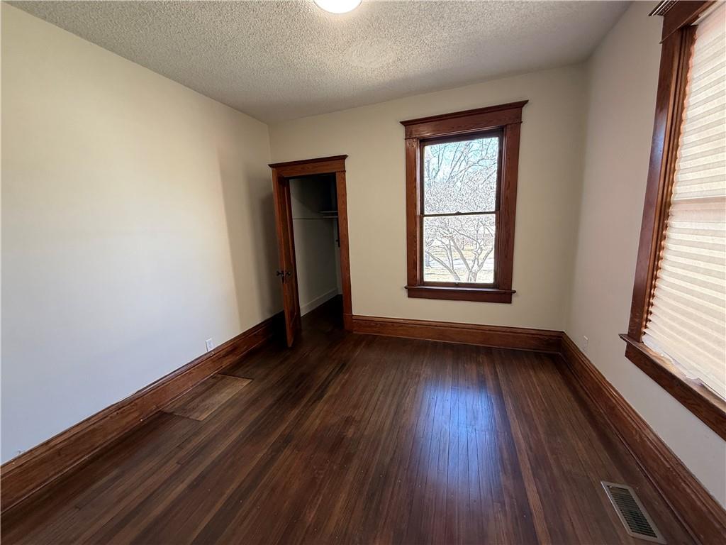 309 12th Street Atchison, KS 66002 - Photo 13 of 29