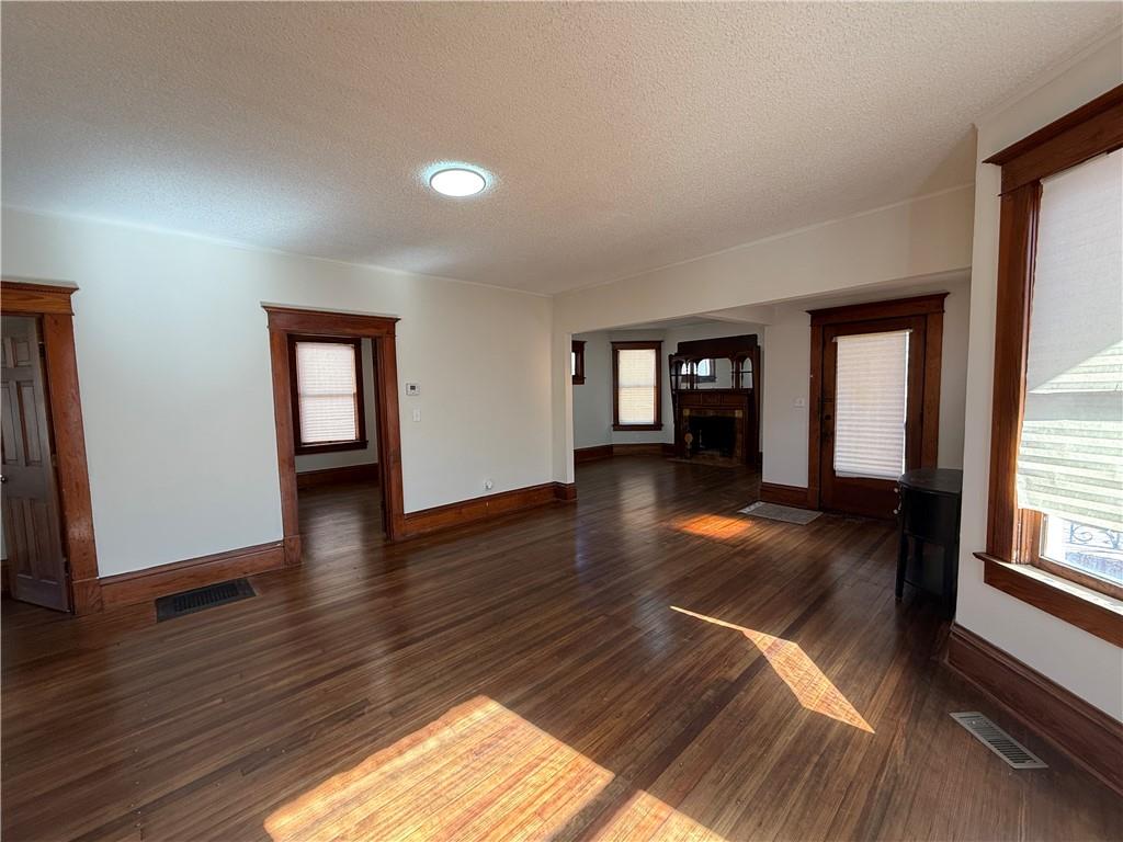 309 12th Street Atchison, KS 66002 - Photo 7 of 29