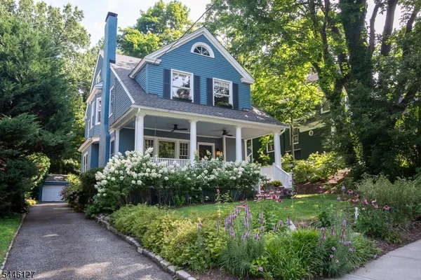 $1,379,000 | 29 Oakview Avenue, Maplewood, NJ 07040