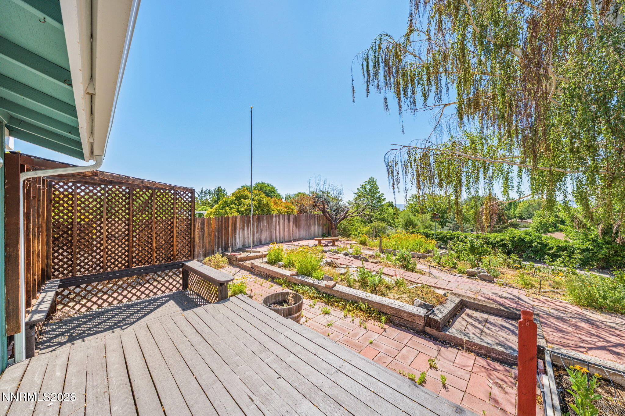 2230 King Edward Drive Reno, NV 89503 - Photo 40 of 51 44-web-or-mls-A7V05187