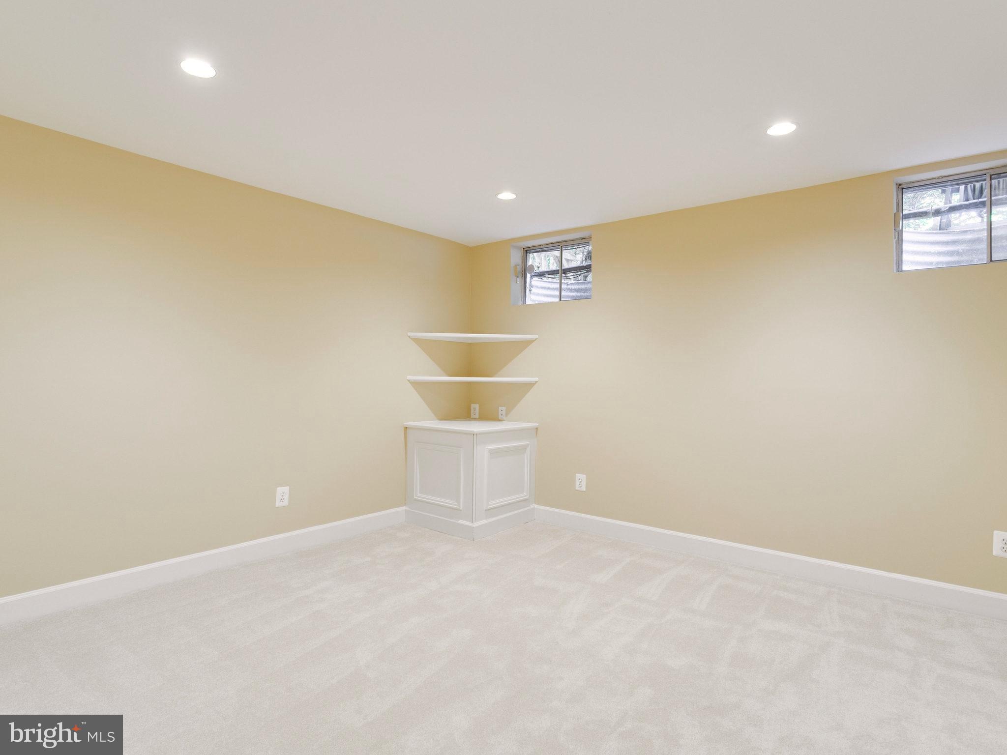 753 Ridge Drive McLean, VA 22101 - Photo 17 of 24 Bedroom