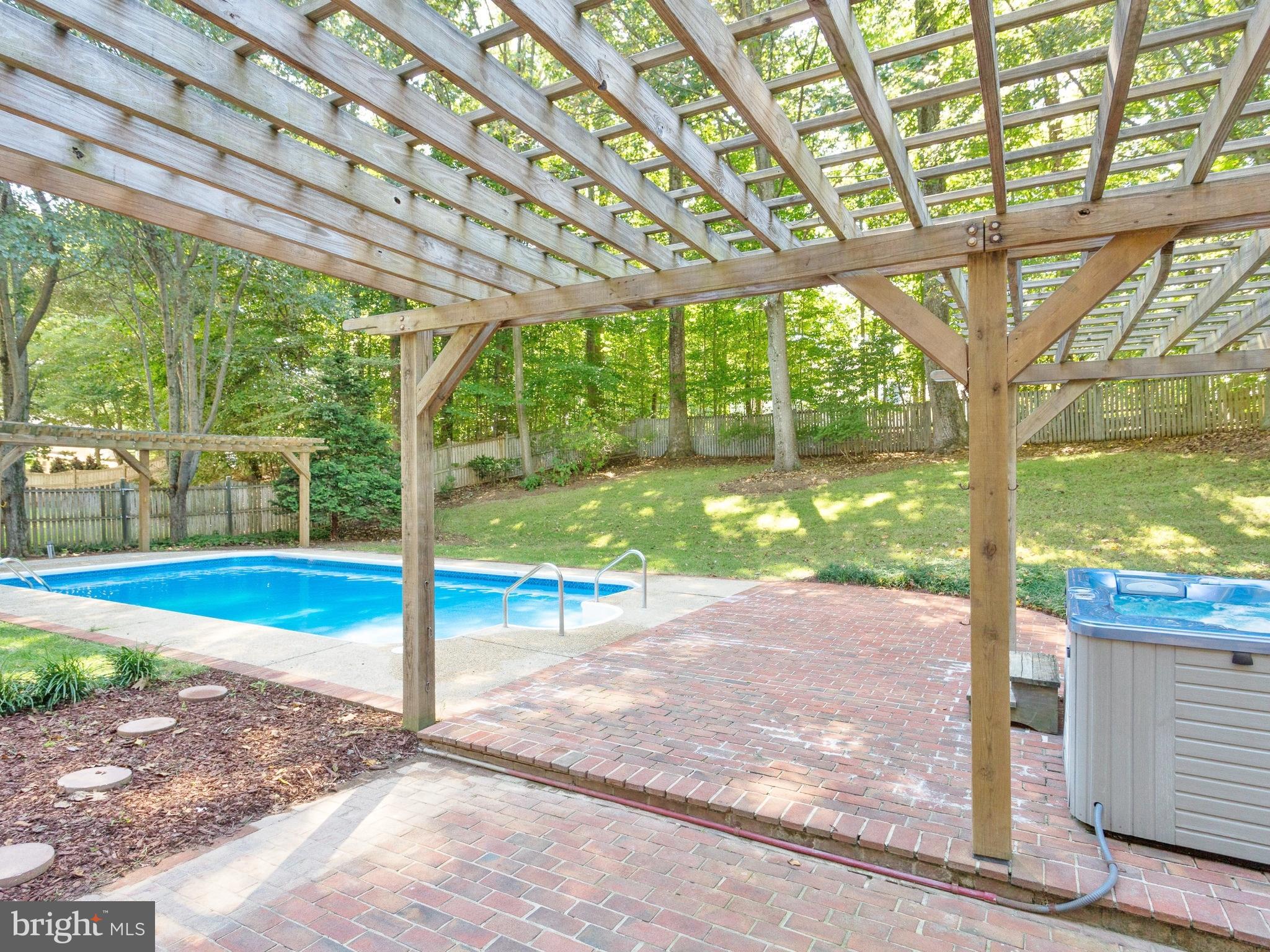 753 Ridge Drive McLean, VA 22101 - Photo 20 of 24 Exterior (Rear)