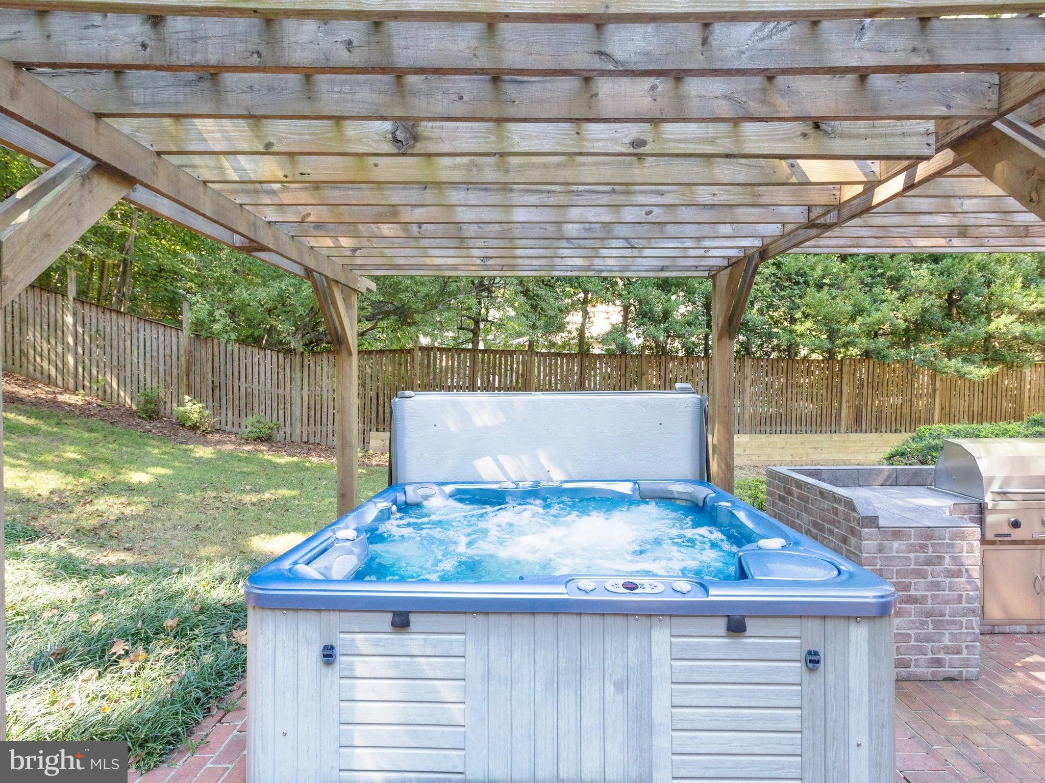 753 Ridge Drive McLean, VA 22101 - Photo 21 of 24 Exterior (Rear)