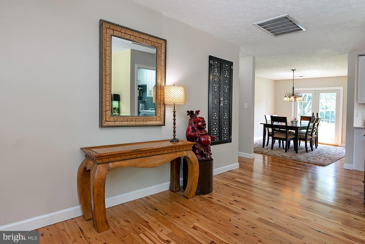 8175 Silo Road Severn, MD 21144 - Photo 14 of 30 This home has such a great flow!
