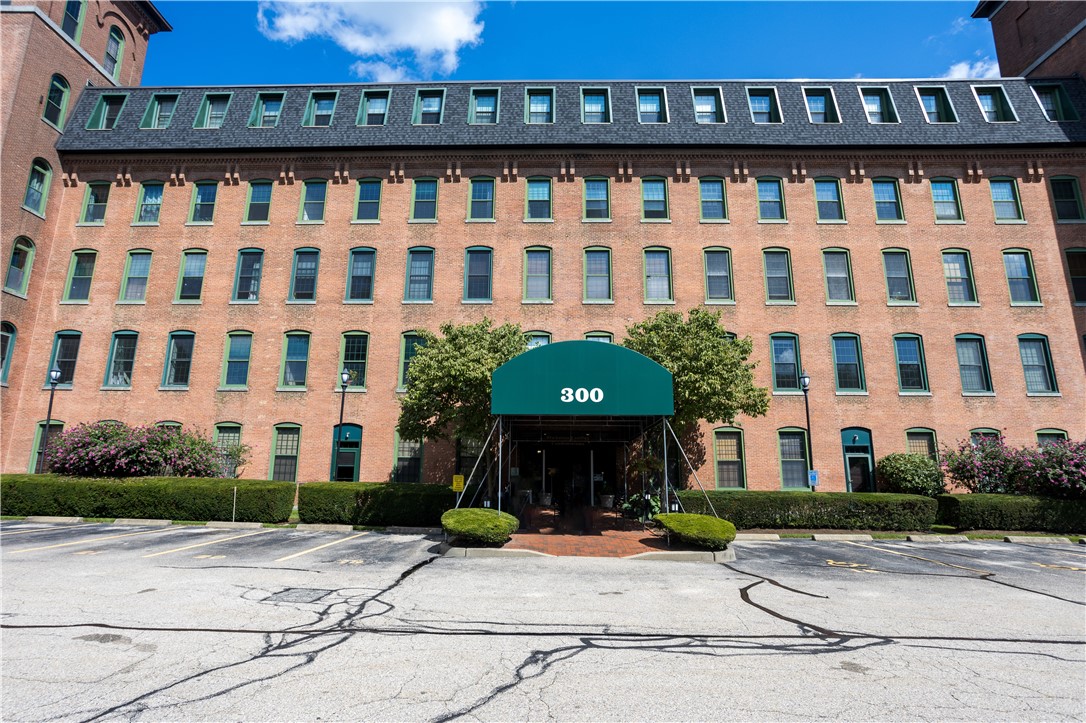 300 Front Street, Unit 210 Pawtucket, RI 02860 - Photo 1 of 7 Gallery Image 1