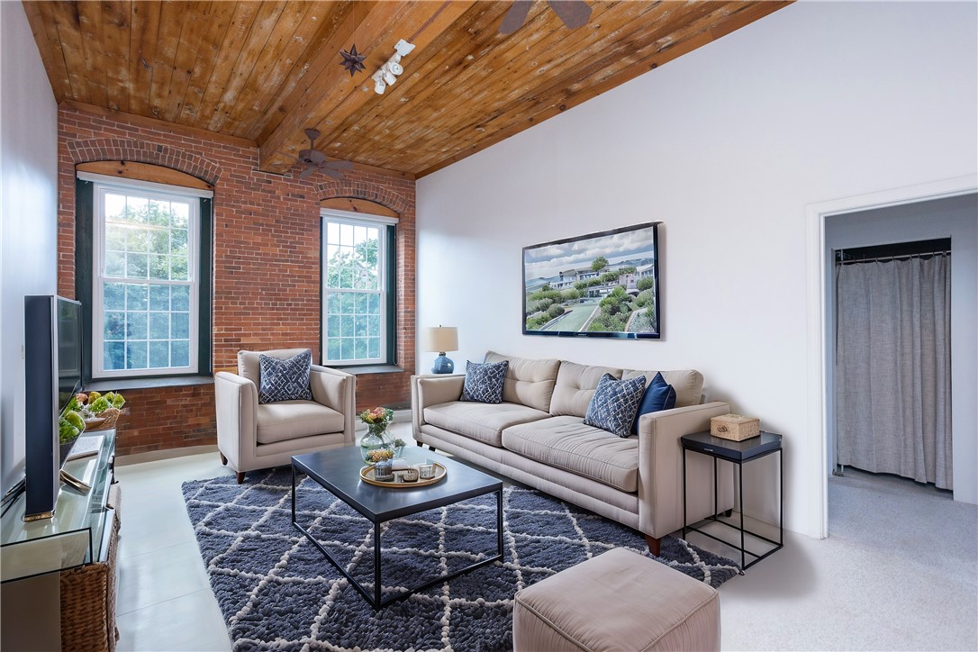 300 Front Street, Unit 210 Pawtucket, RI 02860 - Photo 5 of 7 Gallery Image 5