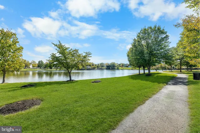 $949,900 | 18 North Street, Robbinsville, NJ 08691