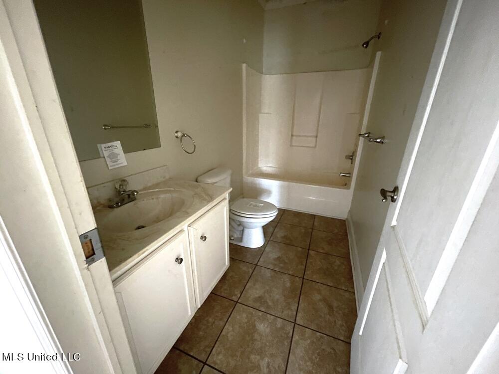 1514 Ellis Street Pass Christian, MS 39571 - Photo 14 of 15 Bath 2