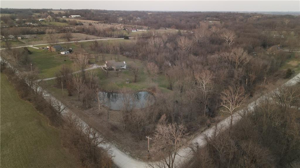 26313 South Smoke Road Peculiar, MO 64078 - Photo 12 of 72