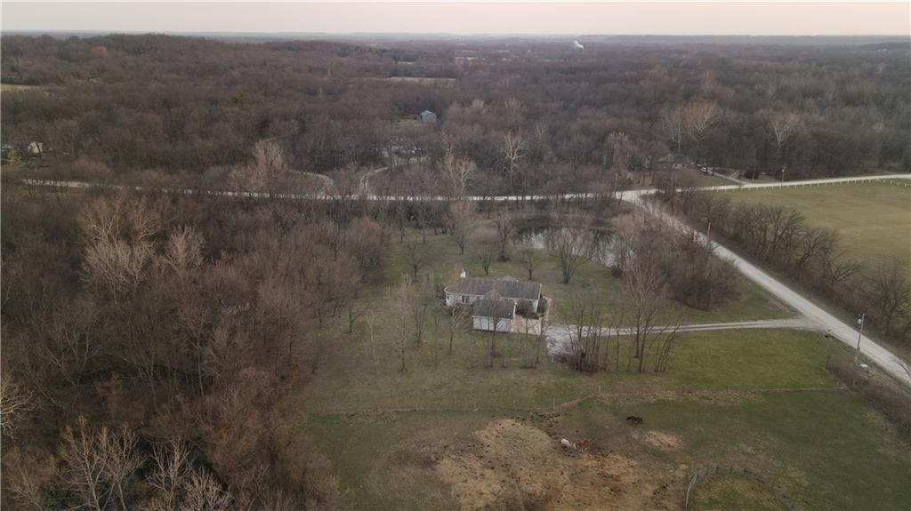 26313 South Smoke Road Peculiar, MO 64078 - Photo 15 of 72