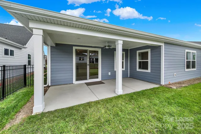 $2,899 | 905 Black Beard Drive, Denver, NC 28037